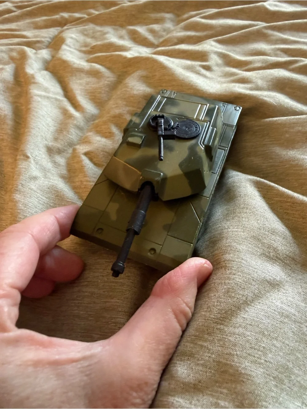 Toys “R” Us VTG Green Army Toy Tank